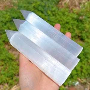 Natural Selenite Tower,Selenite Obelisk,Quartz Crystal Obelisk,Crystal Wand Point,Mineral Specimen,Reiki Healing,Energy,Home Decor,Gifts 1PC