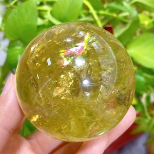 Esfera de citrino natural de alta calidad de 62 mm, bola arcoíris, decoración del hogar, curación con cristales, bola de adivinación, regalo de cristal, coleccionable de cristal.