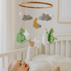Dragon mobile, Cloud crib mobile for baby, Fairy tale nursery, Baby crib mobile, Felt dragon, Gender neutral baby mobile, Dragon baby mobile