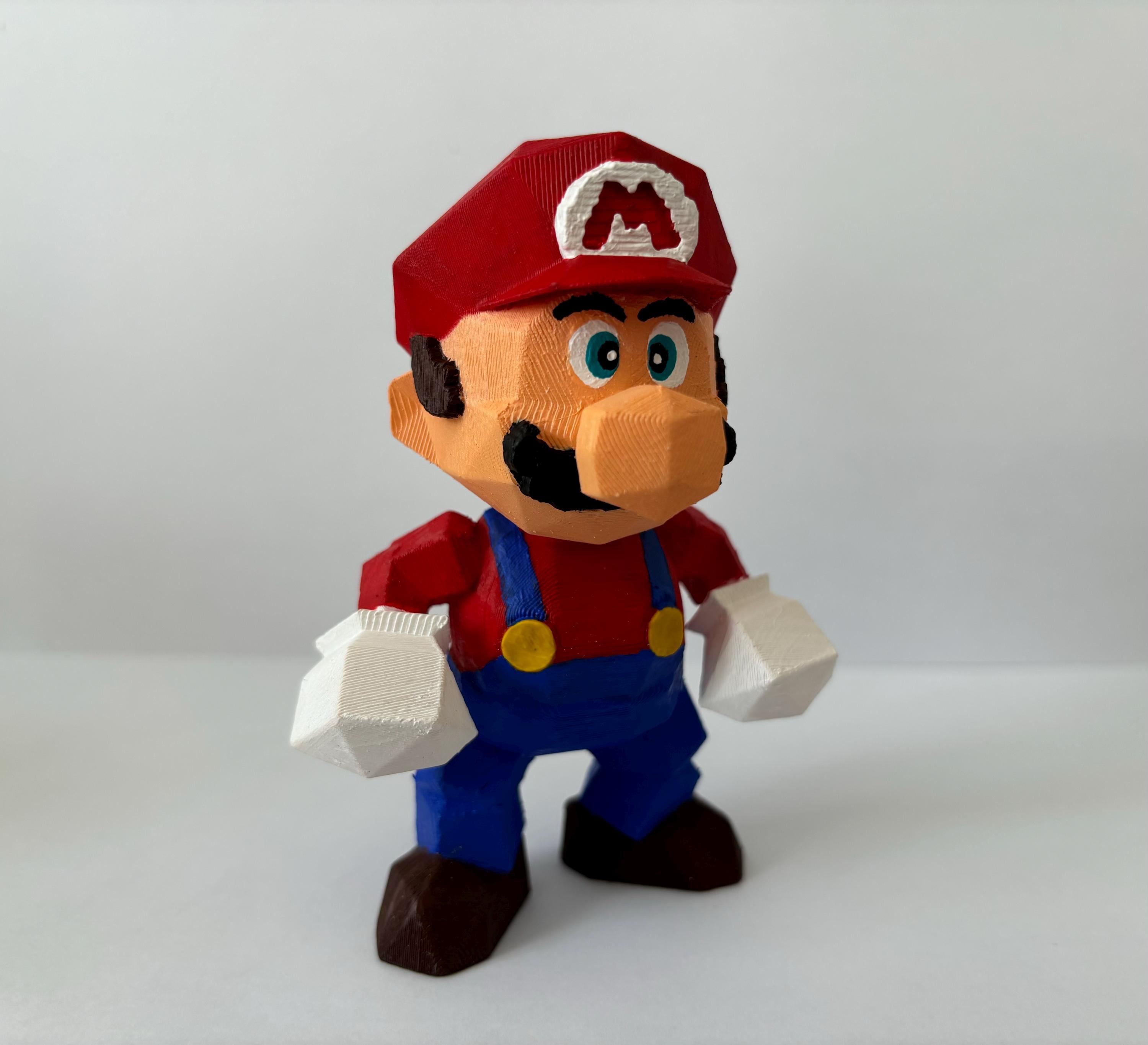 スーパーマリオ64 ローポリゴン風メタルマリオフィギュア スーパーマリオとルイージ64体のローポリ3Dプリントフィギュア