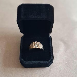 Vintage zegelring van 10 karaats geelgoud met monogram | Maat U (US 10.25) | 6,14 g massief gouden band | Heren kerstcadeau