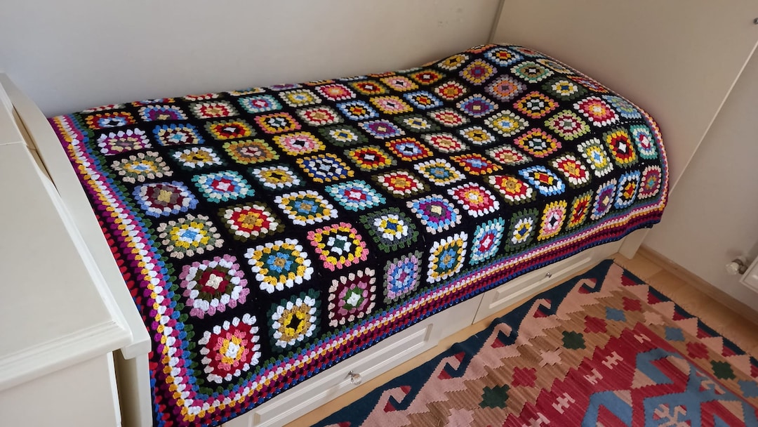 Granny Square Blanket, Black Crochet Afghan Blanket, Vintage Bedspread