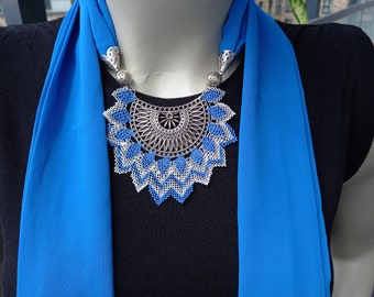 Blue Boho Denim Collier, Cadeau de demoiselle d’honneur, Boho Déclaration Collier écharpe, Collier textile pour elle, Blue Boho Foulard, Boho Collier Actif