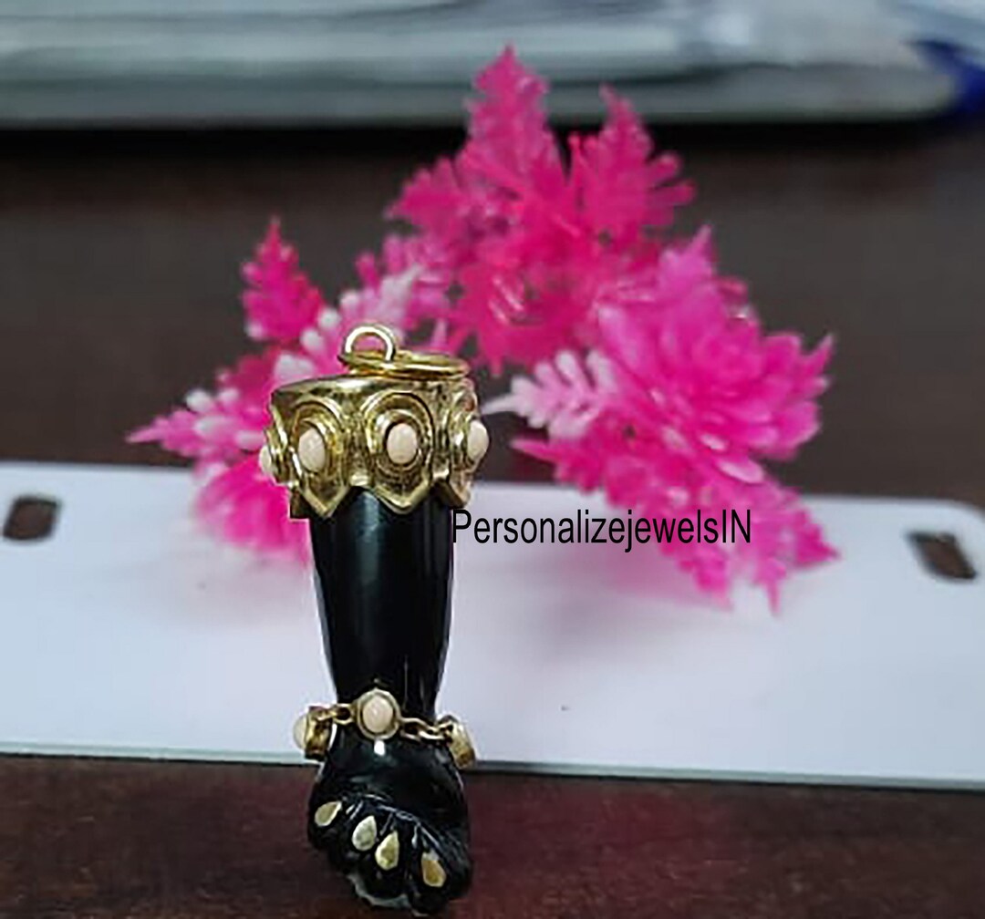 Amethyst Charm Onyx Diamond CZ, Lucky Figa Hand Pandan, Lucky Hand