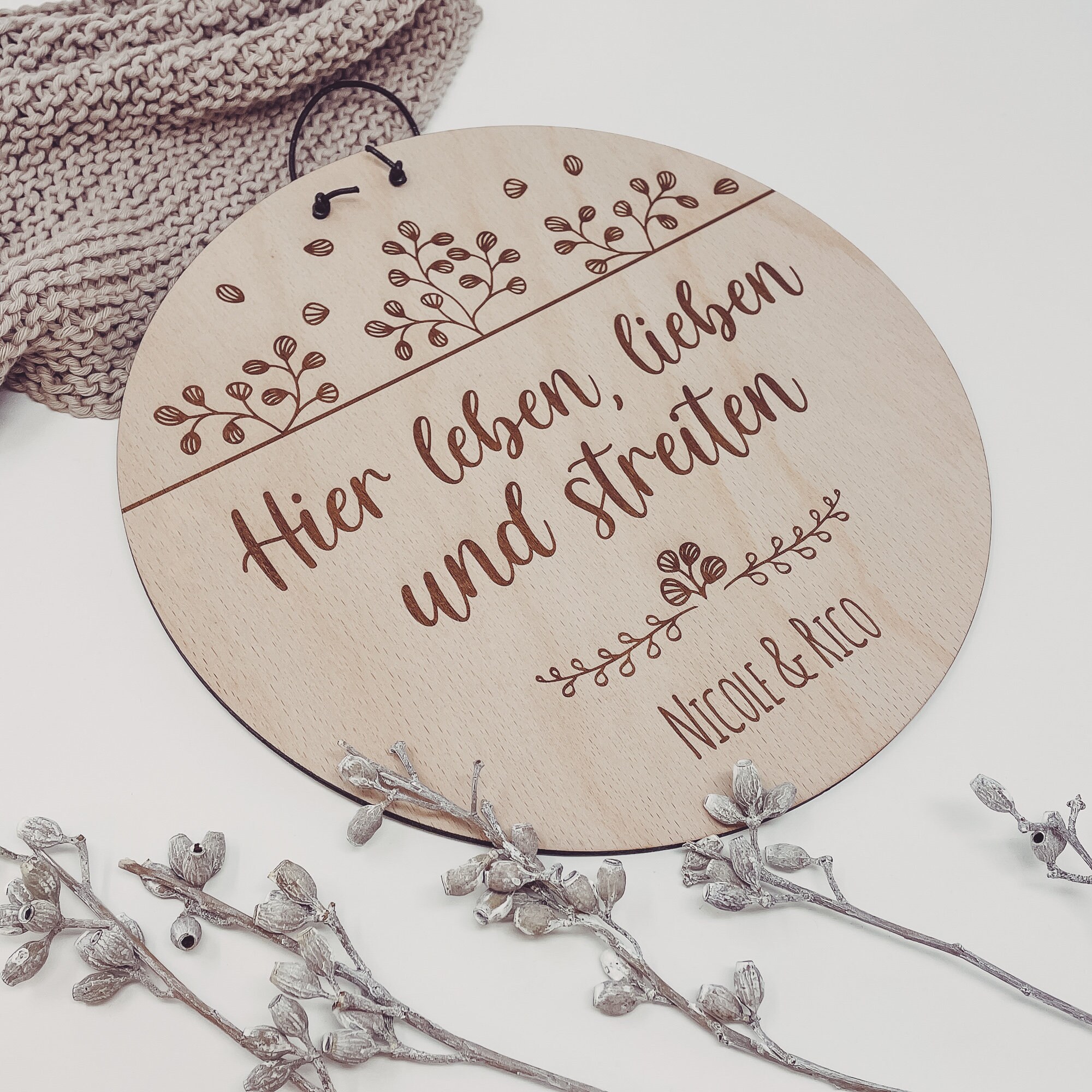 Familienschild Hier leben lieben und streiten Etsy.de
