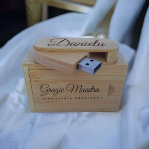 Pendrive / Houten USB-stick / USB-stick gegraveerd met logo of tekst / Gepersonaliseerde USB / Cadeau voor leraar / Feestgunst /