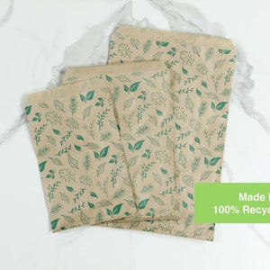 100 Pack RECYCLED PAPER Green Leaf Flat Gift Bags - Great for packaging, merchandise, gifts, weddings, parties, treat bags, gift bags, party