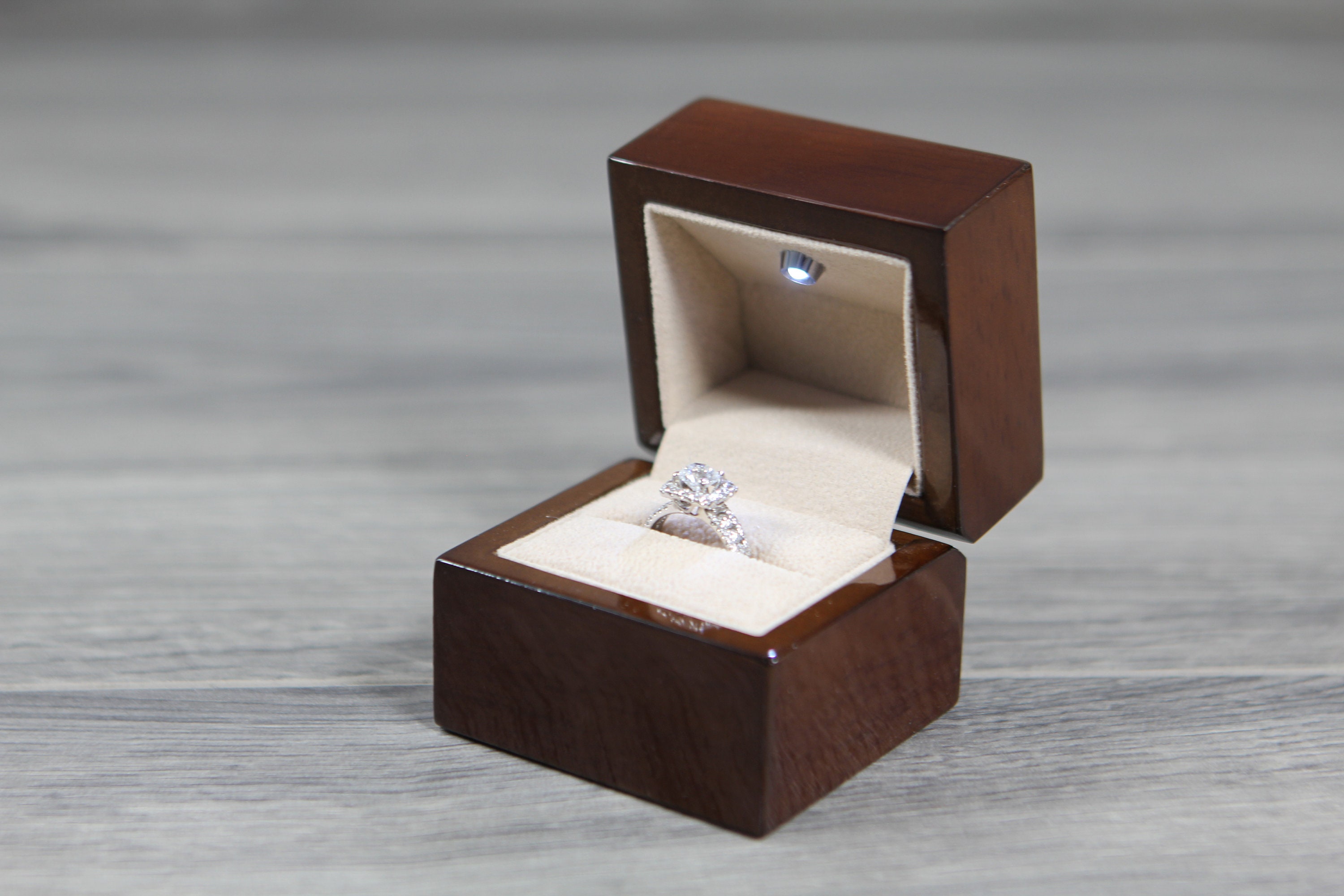 Nice 2024 ring box