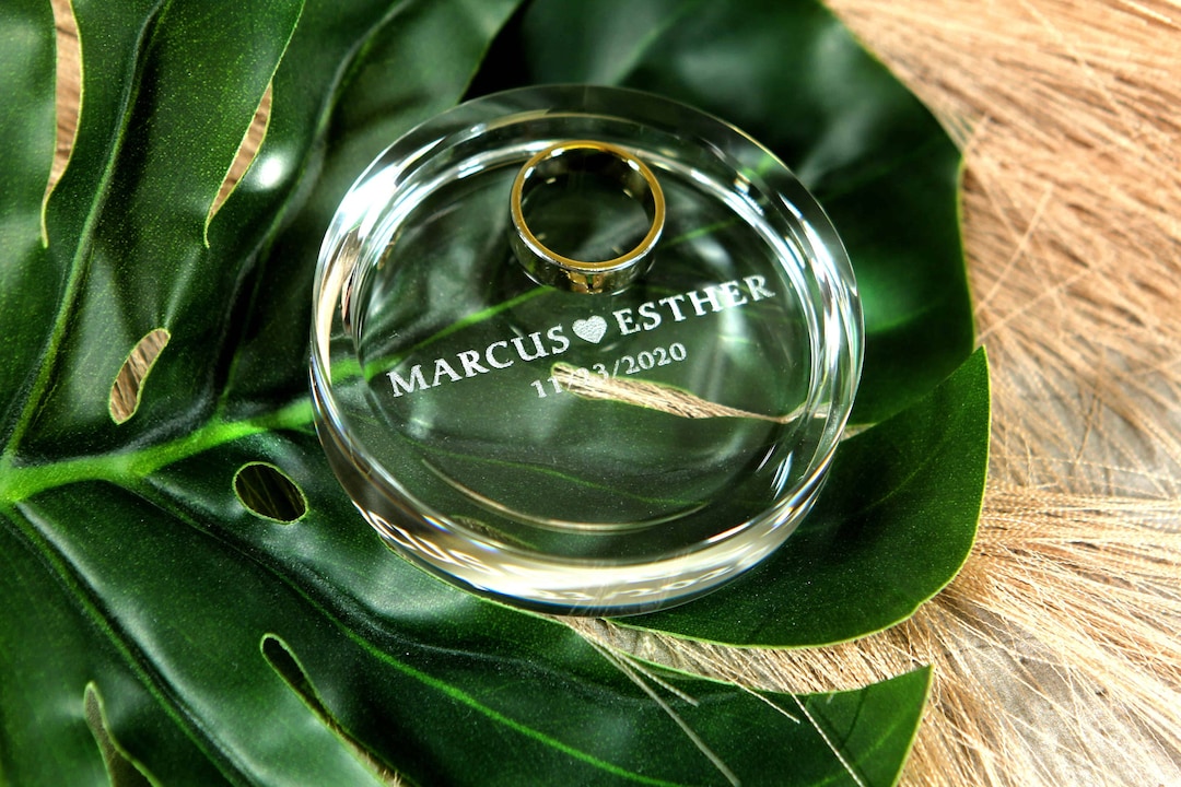 Personalized Names/dates Clear Crystal Ring Dish, Wedding Ring Dish
