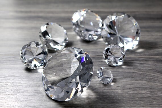 Personalized Engraved Crystal Diamond Paperweight, Faceted