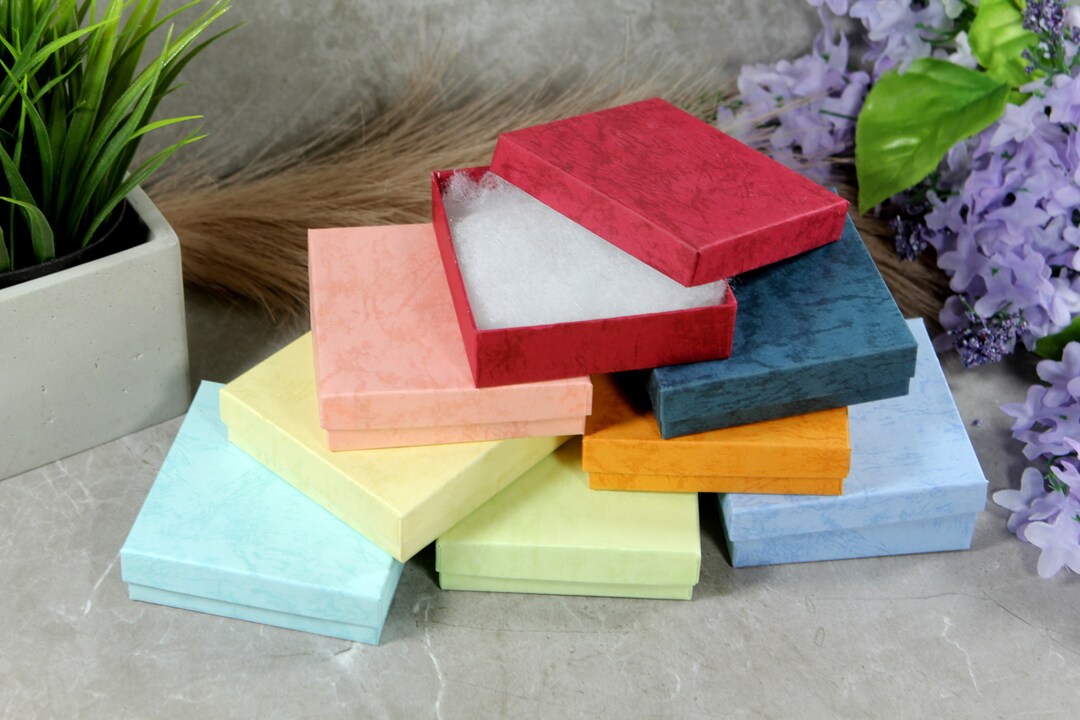 Assorted Colors Cotton Filled Jewelry Packaging Boxes 3.5x3.5x1 Great