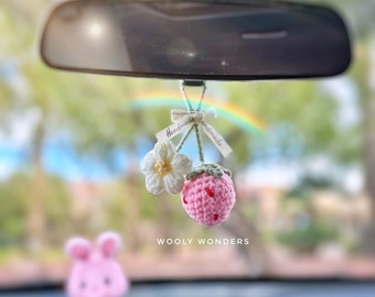 Crochet Strawberry Car Charm: Essential Oil Diffuser, Rear View Mirror Hanging