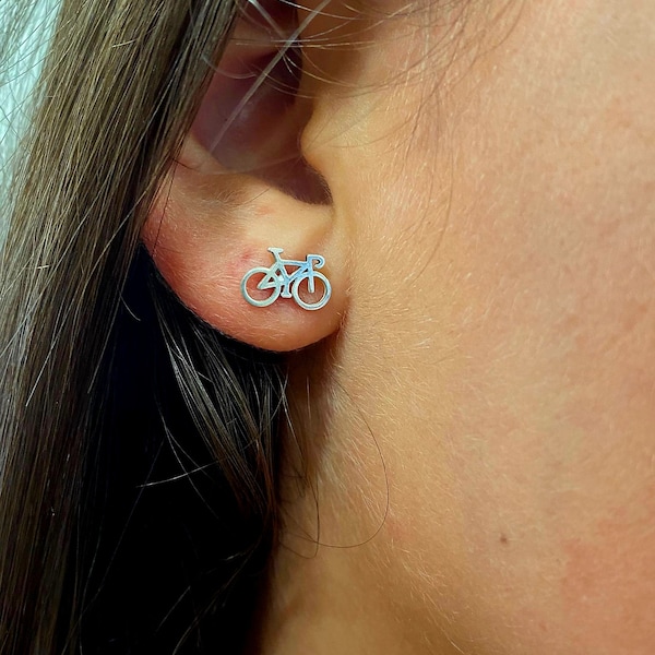 Road bike earrings, gravel earrings, road bike, cycling jewelry, gravel jewelry.