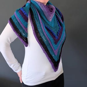 Boho scarf shawl triangular crochet pattern image 3