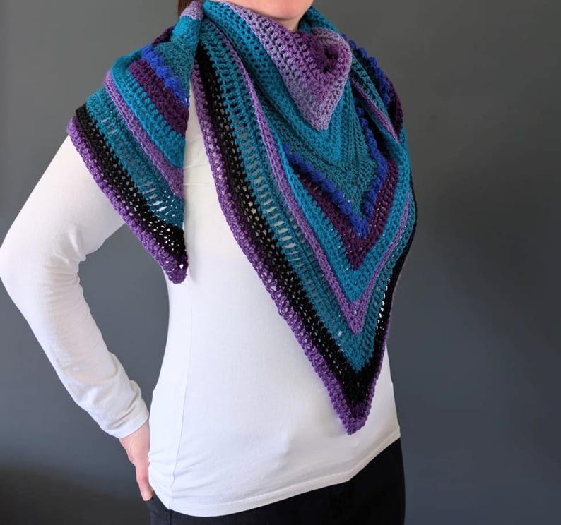 Boho scarf shawl triangular crochet pattern image 3