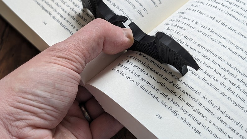 Book bat holder thumb page 3D nerd gift image 6