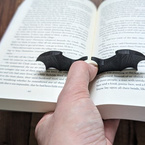 Book bat holder thumb page 3D nerd gift image 3