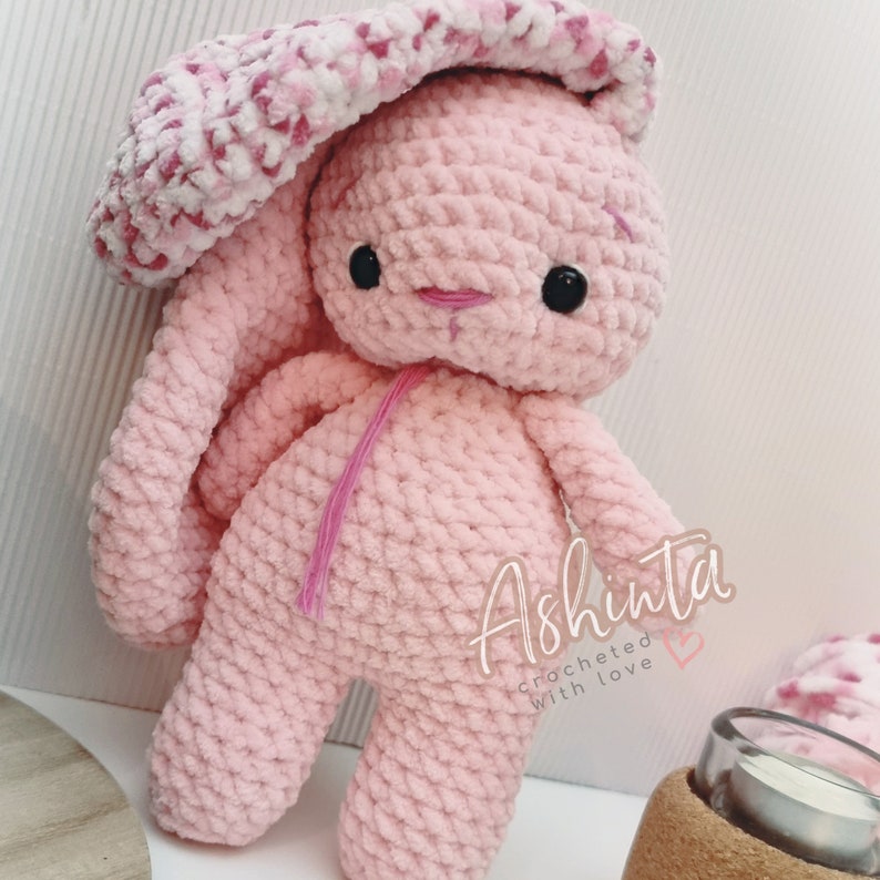 Gehäkelter Donut Mit Beinen - Süße Häkelpuppe Mit Positiver Energie