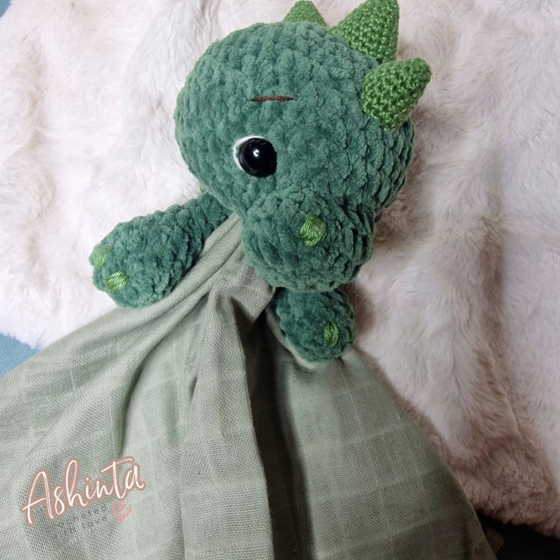Dietrich the Dinocuddly Crochet, Pattern, Burp Cloth, Spit Blanket