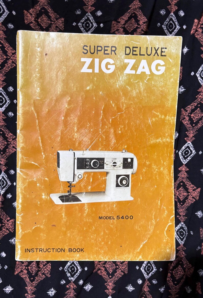 Morse 5400 Deluxe Zig Zag Sewing Machine Instruction Manual. Physical ...