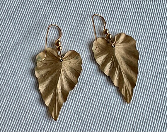 Leaf Gold Tone 2” Dangle Drop stud Earrings - image 2