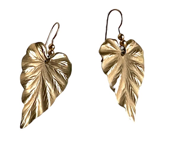Leaf Gold Tone 2” Dangle Drop stud Earrings - image 4