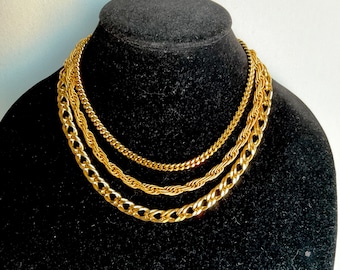RADA Italy, Vintage Antique Gold 40”chain Necklace & 2” Egg in