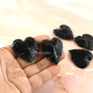 Black Obsidian Heart Carving Stone Crystal Healing Stone Crescent Heart Shape Obsidian Crystal Metaphysical Glass Gemstone