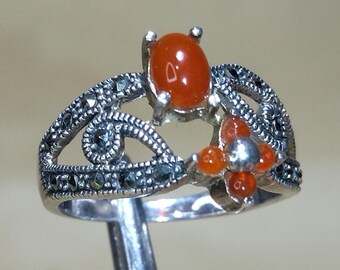 Vintage Art Deco Silver Ring Size 9, oriental style ring, art nouveau Silver Ring, silver ring with carnelian, Orange and gray contrast ring