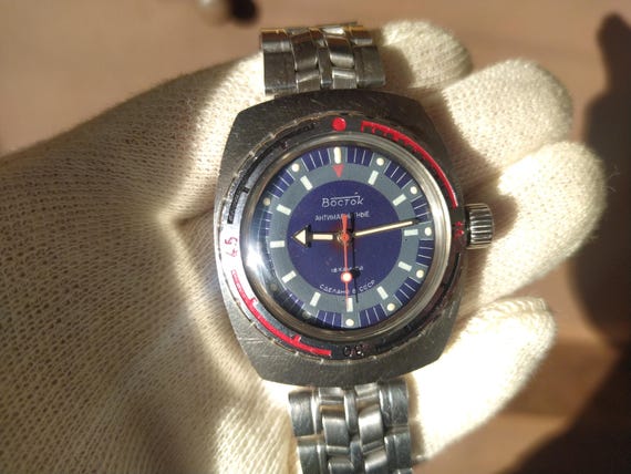 Vostok barrel watch , mechanical watch Vostok , russian watch Vostok , Soviet Wostok watch, Vostok amphibian, Vostok diver