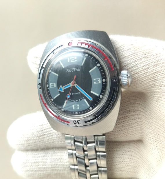 Vintage Vostok barrel watch , mechanical watch Vostok , russian watch Vostok,Vintage Vostok Amphibia Diver Watch,USSR Wristwatch Diver Style