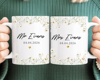 Juego de tazas de boda personalizadas para el Sr. y la Sra. / Tazas de café con diseño floral para parejas