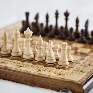 Unique Chess Set, Elegant Chess Set, Personalized Engraving Chess Board, Wooden Chess Set