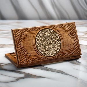 Handmade Beech Wood Backgammon Set with Intricate Engravings – Elegant & Unique Game Board Gift