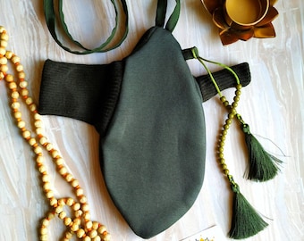 Warm winter Japa mala beads bag. Prayer bag. Meditation bag. Bag for practice Maha mantra. Vaishnavism tradition.