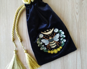 Tarot bag. Honeybee Case for tarot cards. Personalized embroidery silk velvet pouch for tarot.