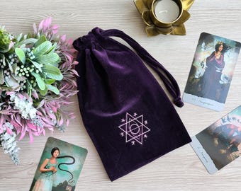 Bolsa de tarot. Estuche para cartas de tarot. Bolsa de terciopelo de seda con bordado personalizado.