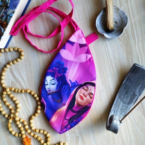 Purple Japa mala beads bag with counter. Prayer bag. Radha Krishna and Maha mantra japa bag. Vaishnavism tradition meditation bag.