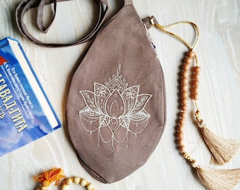 Embroidered Lotus and Hare Krishna Japa mala beads bag. Prayer bag. Meditation bag. Bag for practice Maha mantra. Vaishnavism tradition.