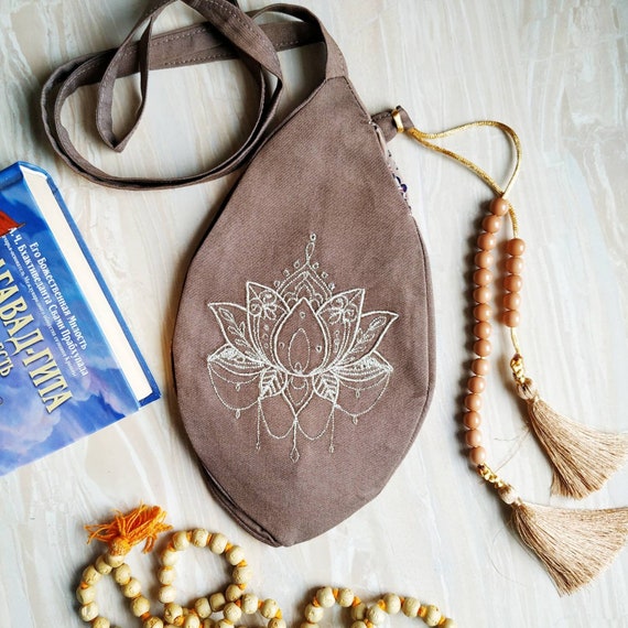 Embroidered Lotus and Hare Krishna Japa mala beads bag. Prayer bag. Meditation bag. Bag for practice Maha mantra. Vaishnavism tradition.