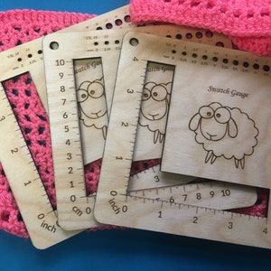 Crochet and Knitting Swatch Gauge, Wooden Swatch Tool