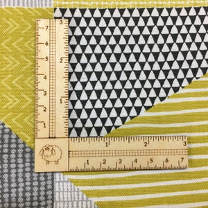 Sewing & Knitting Gauge Size Measure Ruler with Sliding Adjustable Marker