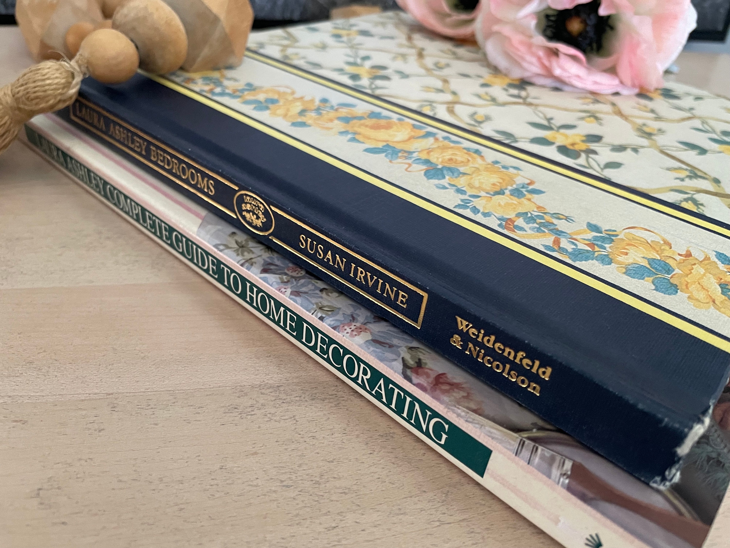 Laura Ashley Vintage Books Bedrooms & Complete Guide to Home Decorating ...