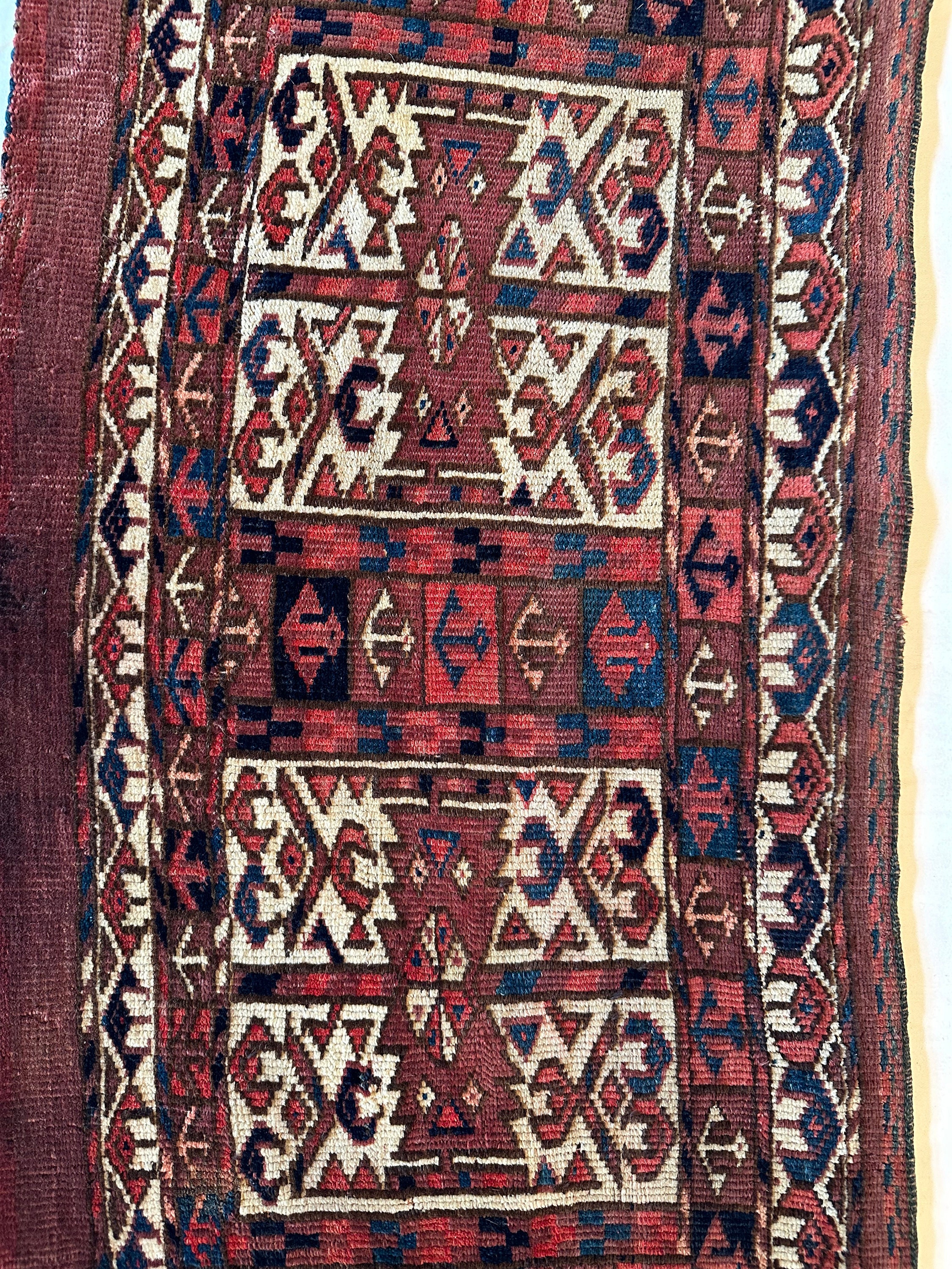 アート・デザイン・音楽 Turkmen Carpets Treasures of Turkmenistan - Carpets
