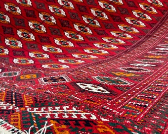 Hand-Knotted Teke Rug: Authentic Turkmen Wool Rug (10’ x 6’6”)