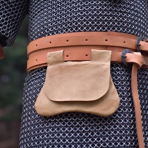 Leder Gürteltasche - Wikingertasche, Wikingertasche, Mittelalter Gürteltasche, kleine Mittelaltertasche, Renfaire Tasche, Wikinger Ledertasche, Mittelalter Hüfttasche