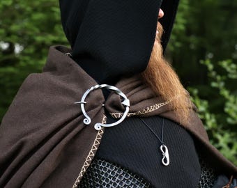 Bold penannular brooch - cloak pin, viking fibula, twisted penannular brooch, solid penannular brooch, forged fibula, larp pin, iron clasp