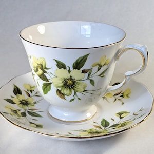 Royal Vale Vintage China Floral Teacup and Saucer- #8371