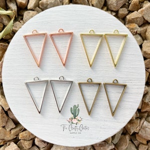 6pcs Triangle Bezel Charms, #300 triangles for fringe earring making, woven earrings, earring connectors, earring making, braided earrings