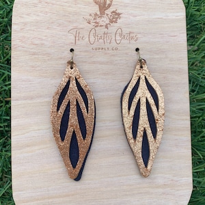Delicate Leaf Earring Die, #150 Die cutting, Earring Cutting Die, Earring Die, Steel Rule Earring Die, leaf earring die, Feather die